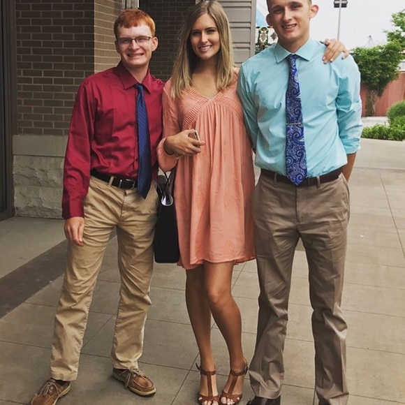 Peach crochet dress by Knox Rose - Picture 2 of 2